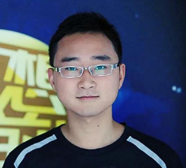 高考作文仅得6分，字体没人认识，985破格录取后，却把导师气走了