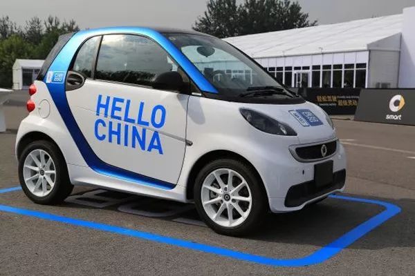 “摩拜”汽车爆胎翻车，国际巨头败走中国！比ofo更不靠谱