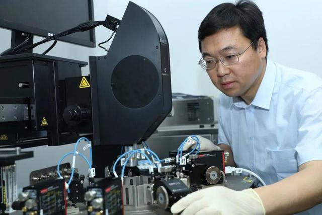 高考满分考生被清华录取，立志成为芯片人才，为何会有900分？