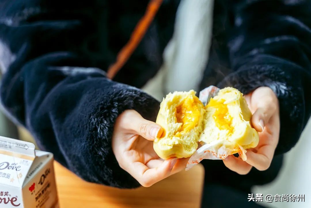 辣白菜便利店6(深度揭秘徐州三大网红便利店！吃遍40 种鲜食看看哪些值得买？)