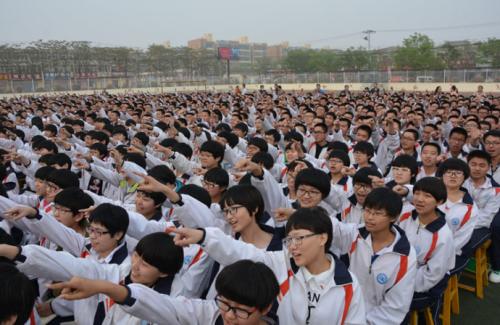 邢台市独占鳌头的四大高中，即便河北高考荆天棘地，他们依旧出彩