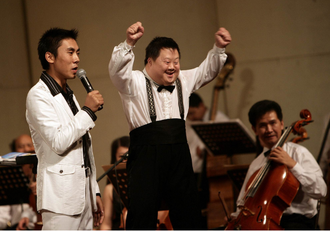 “天才指挥家”胡一舟：身患唐氏综合征，19岁凭音乐天赋一举成名