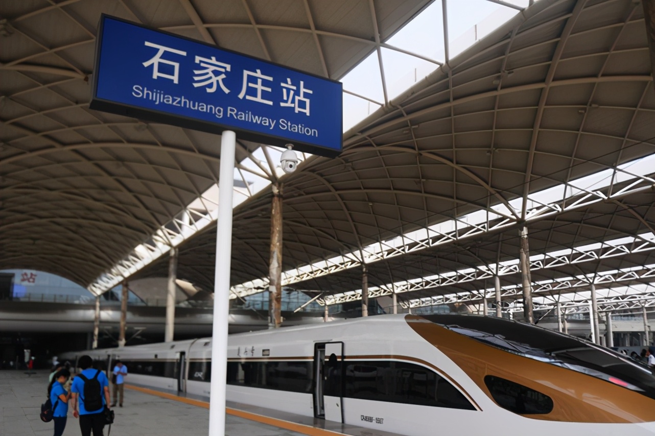 河北这所大学来头不小，虽是专科但就业好，学生宁愿浪费二本成绩