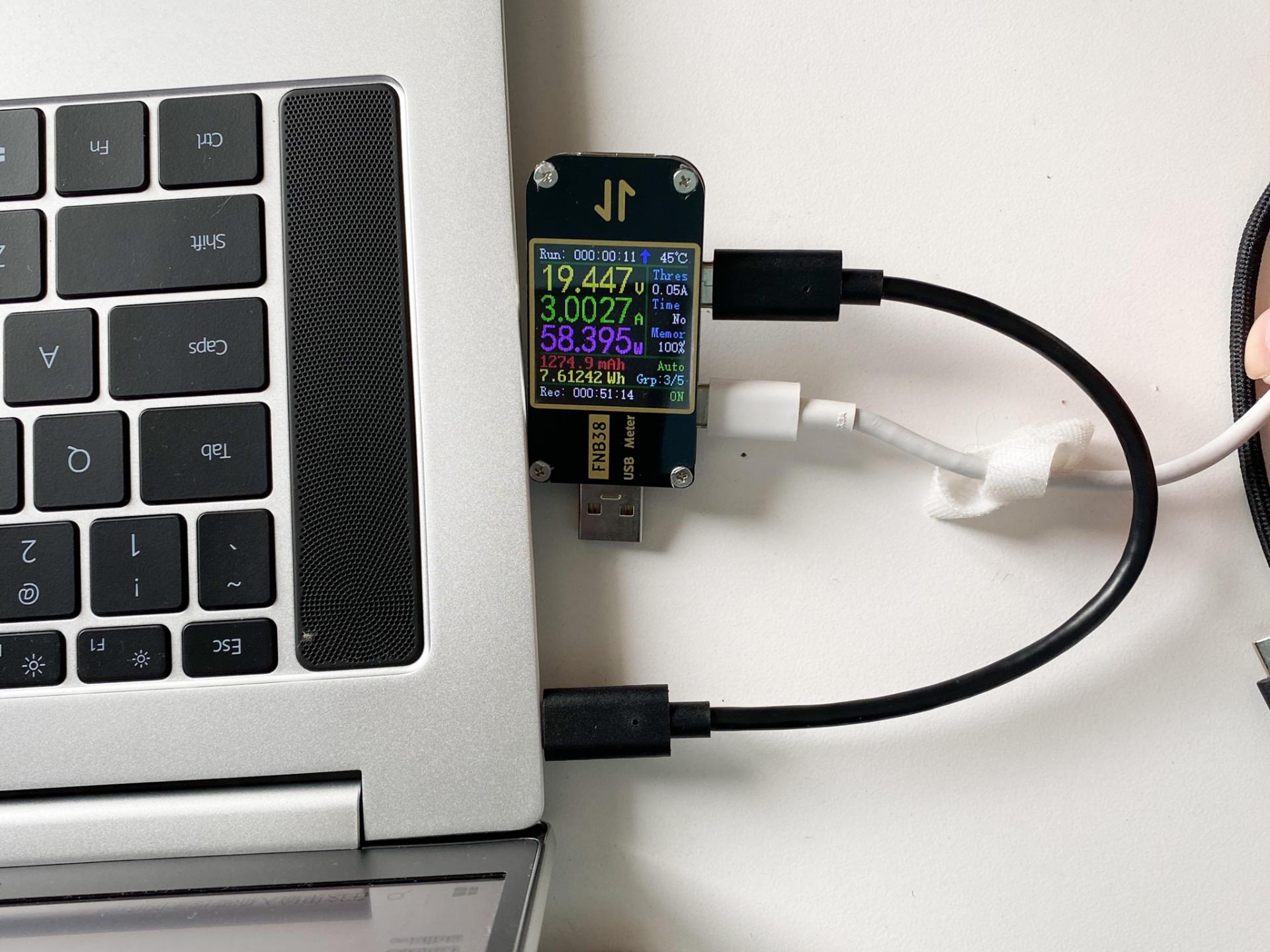 充电快，功率大，一捏就走，入手aigo这款充电器后悔了吗？