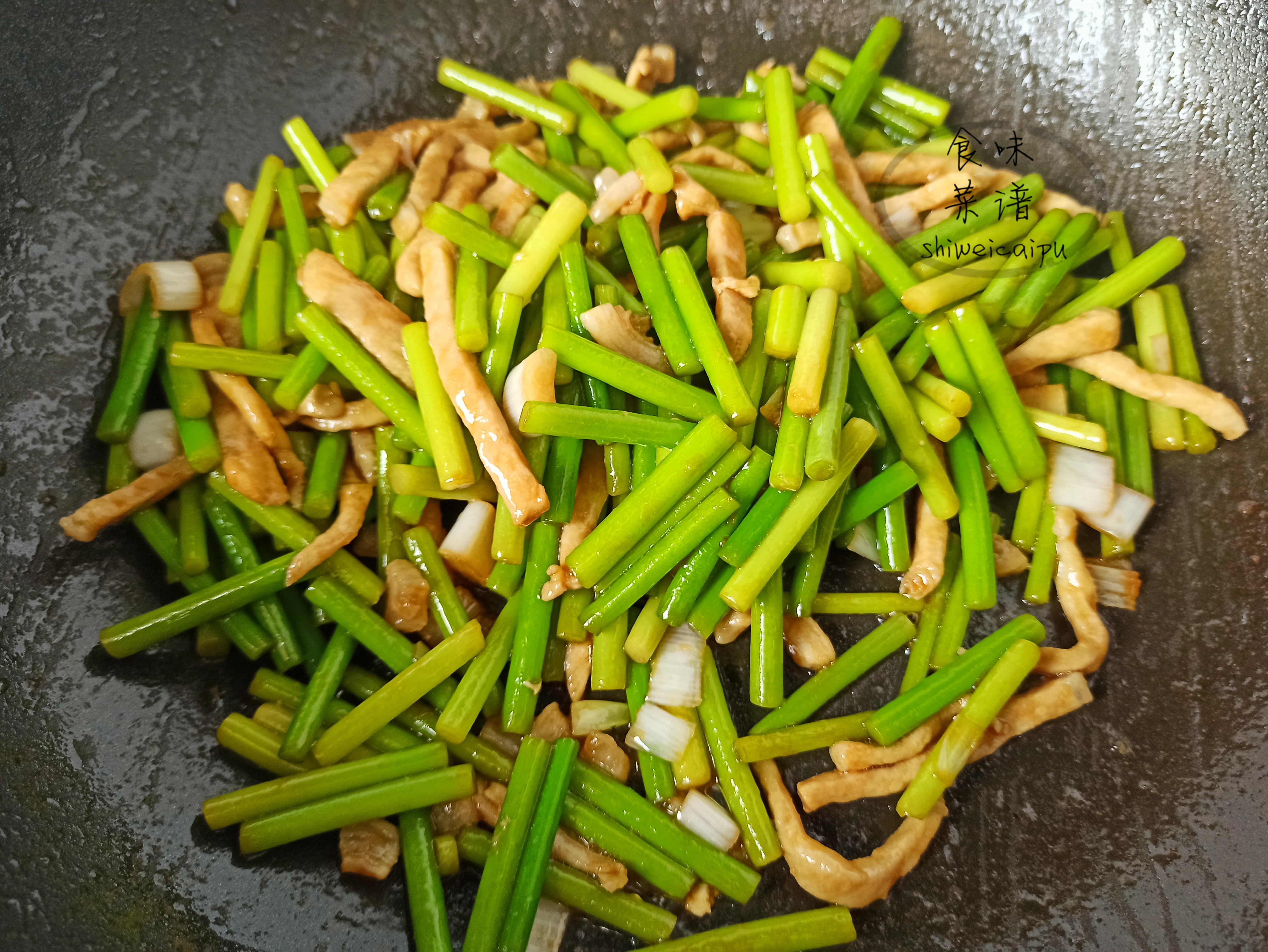 蒜苔的做法教程（教你6种鲜嫩营养的家常菜）