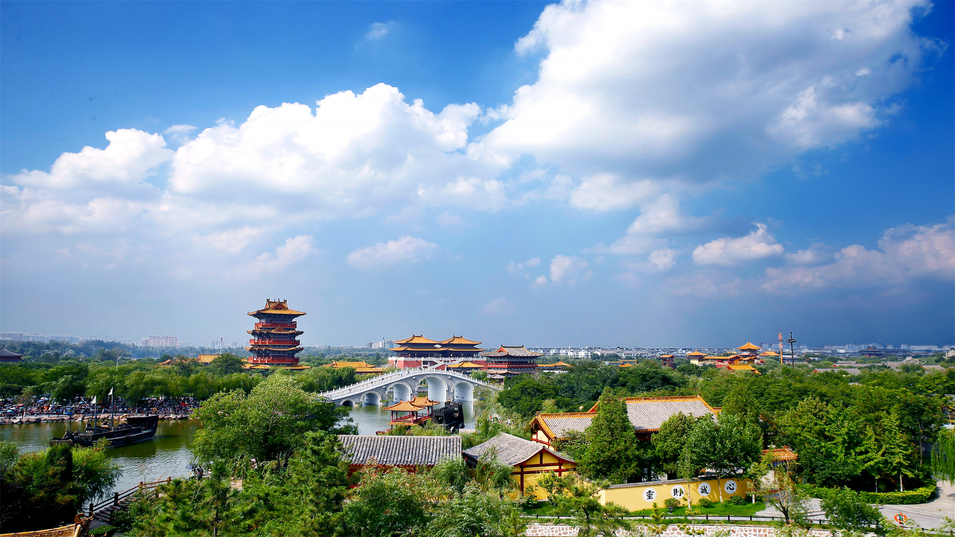 河南省“排行前3”的高中，本科率近百，高产状元，学生“圣地”