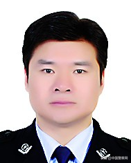 【全国公安机关成绩突出个人先进事迹选登】平安路上，奏响奋斗者之歌