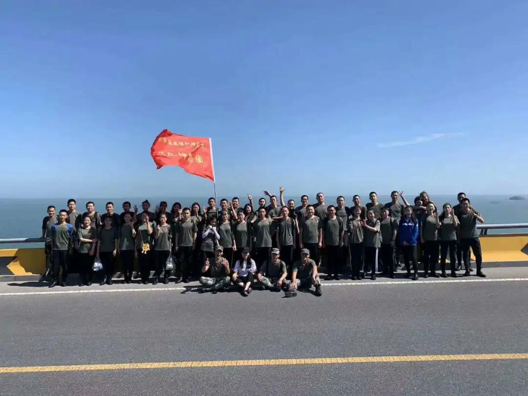 大连枫叶职业技术学院大学生参军入伍政策