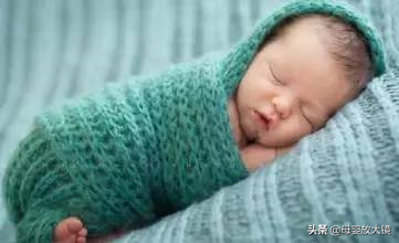 早产宝宝如何完成追赶性生长？这些出院后喂养建议！家长不可错过