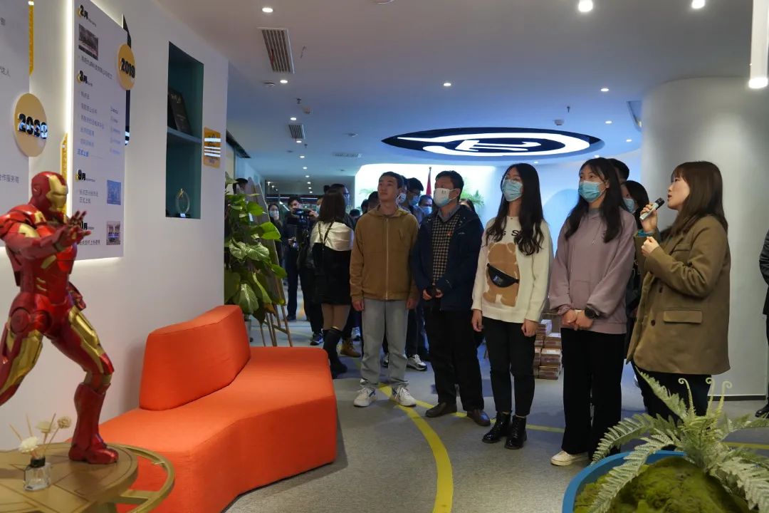 【青年看洛阳】青年代表为科技创新“尖兵”点赞