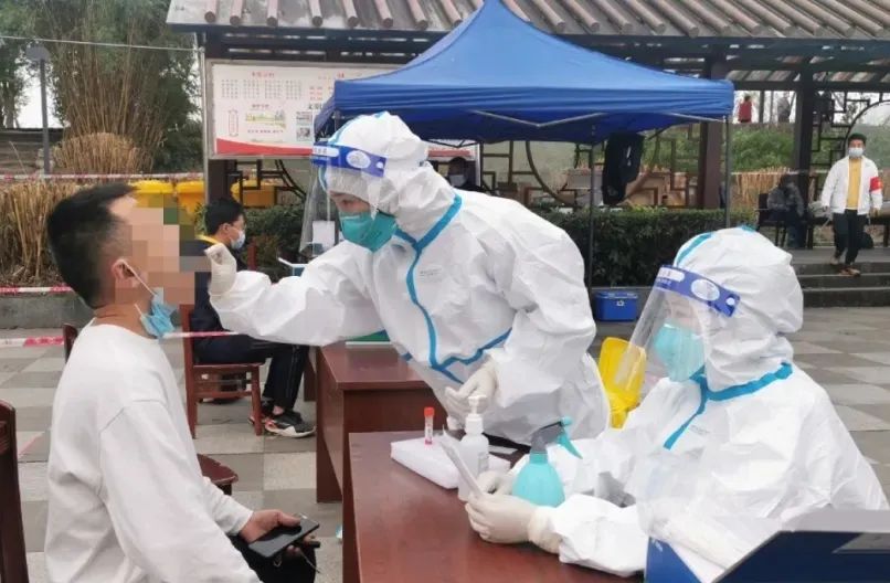 寒风之中，这些中医药人温暖这座城！
