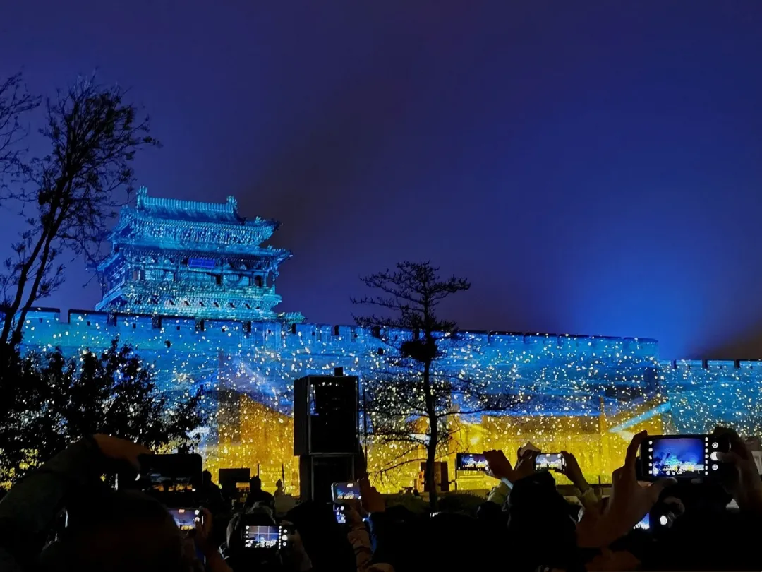 读懂平遥古城，从夜色开始