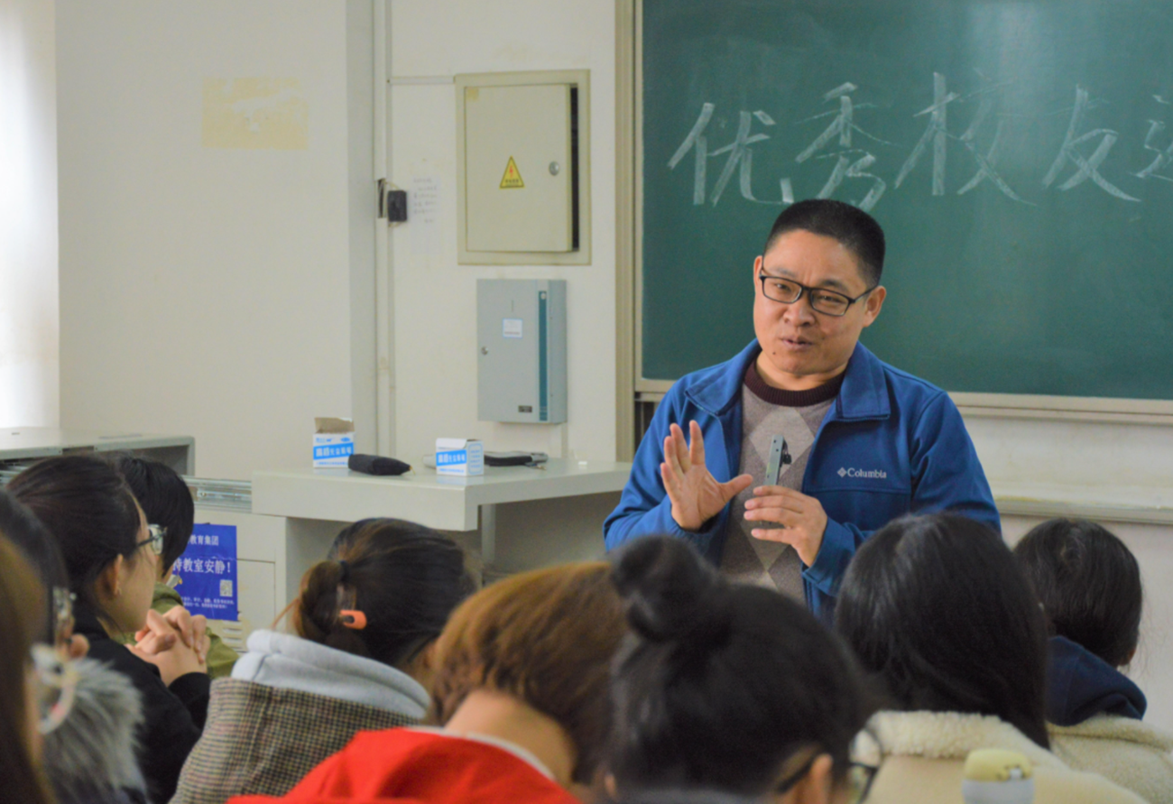 适合文科生的三大专业，热门度高，好就业，毕业发展前景也不错