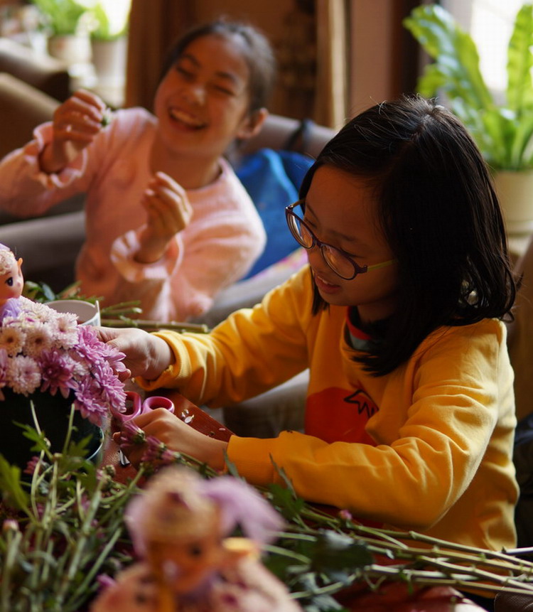 儿童花艺沙龙 零基础花艺培训 少儿DIY手工花艺培训课