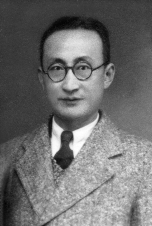 1934年，一女学生放弃明星梦，最终成了潜伏在蒋介石身边的听风者