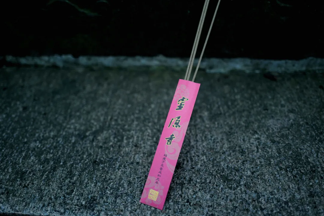 杭州终极拜佛攻略｜走这条路，一天解锁灵隐法喜7大宝藏寺庙