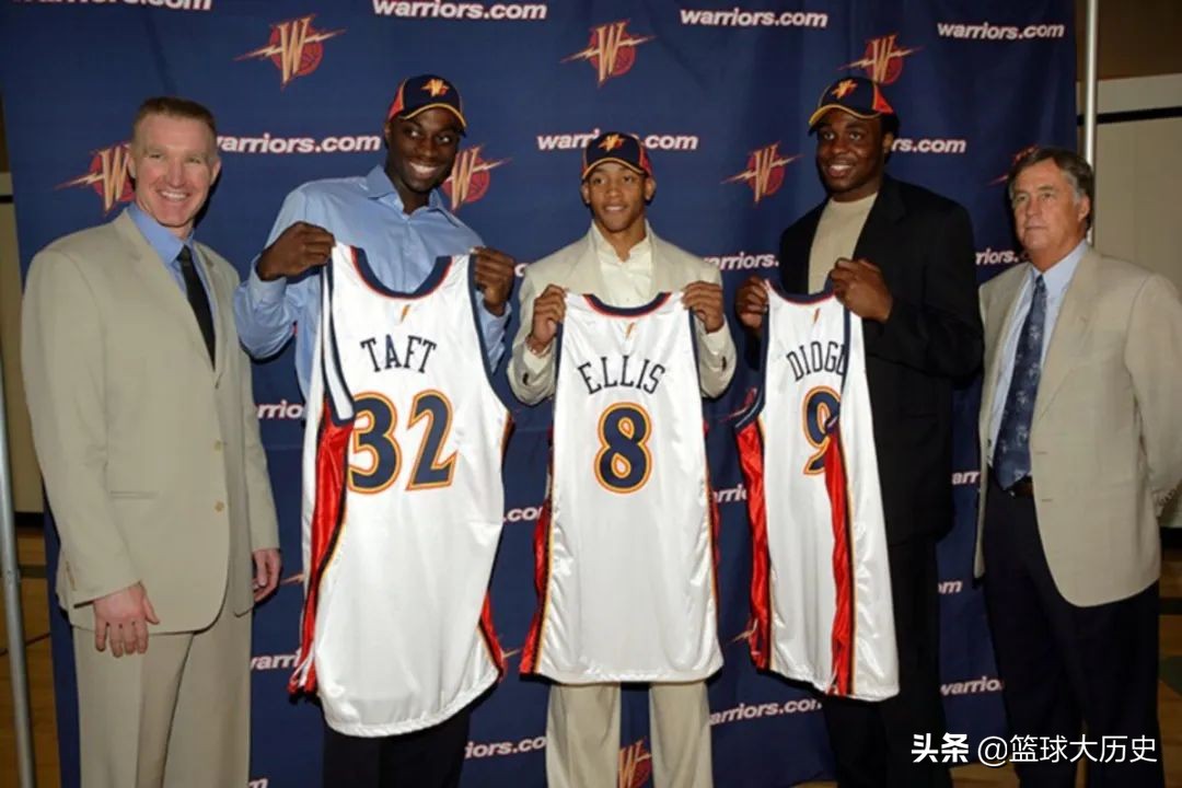 05年NBA选秀全过程(2005届选秀重排！五人全明星，路威逆袭，第一预定名人堂！)