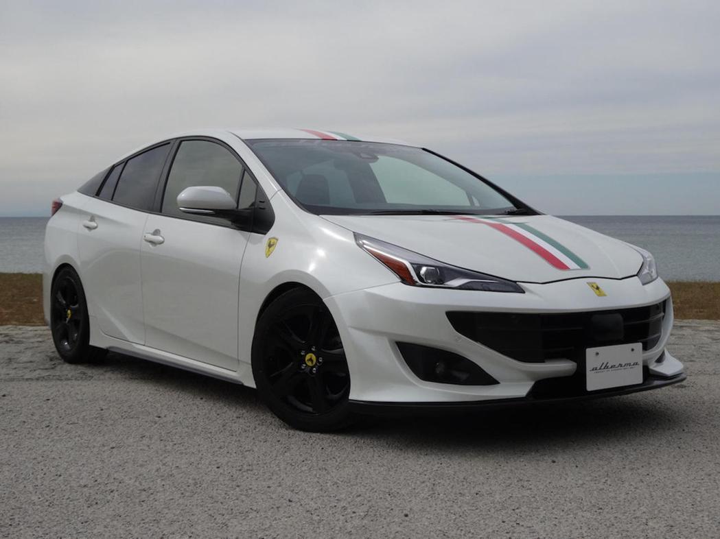 想开法拉利又买不起？去买一台丰田普锐斯就可以圆梦