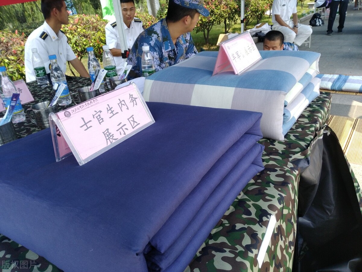 高考成绩不够，专科批的定向直招士官千万要了解，袁老师有话说