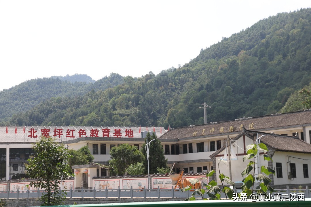 秦岭骨灰级自驾穿越线路，从西安到丹凤，翻越两条山脉一片盆地