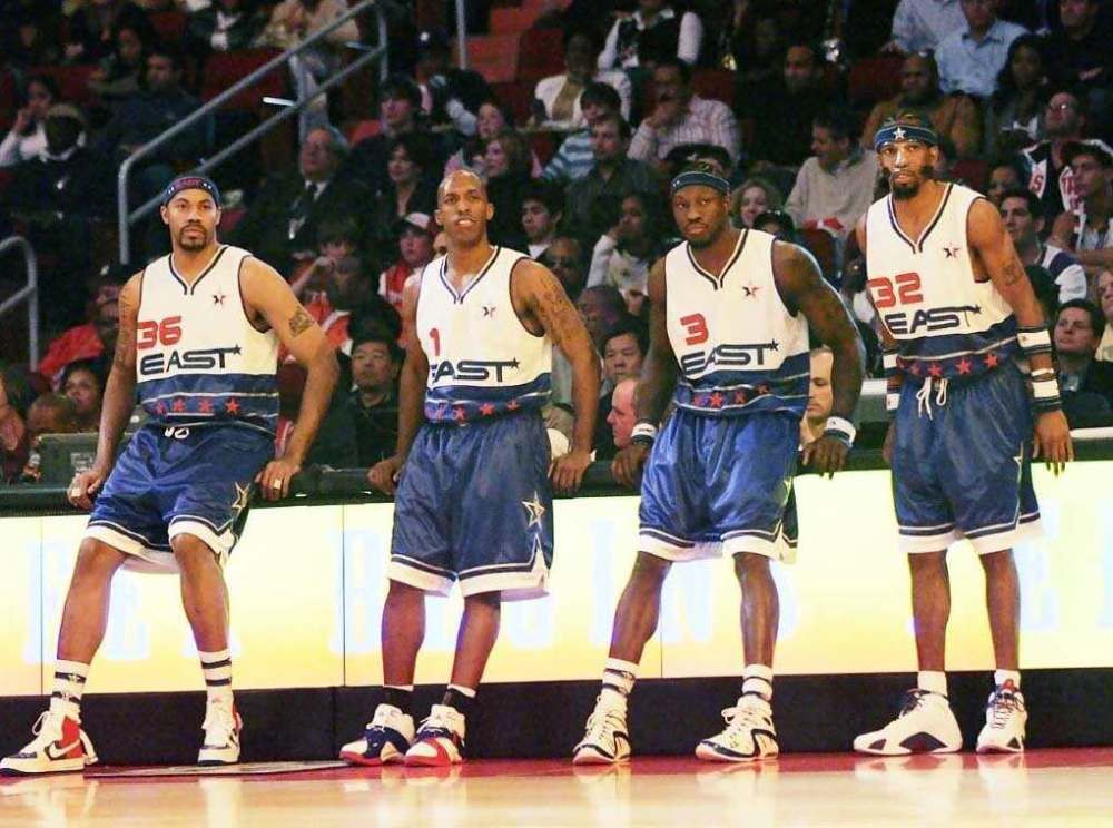 NBA一支球队有五人全部入选全明星的吗？他们最后成绩如何？