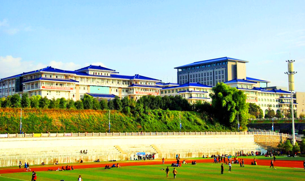 首先来看看湖北民族大学,这是恩施级别最高,面积最大的学院,恩施唯一