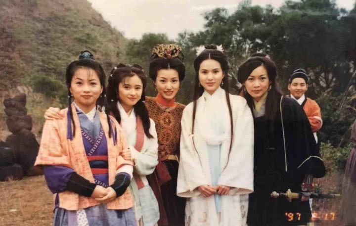 胡军版天龙八部演员表 胡军版天龙八部余婆演员-经验帮