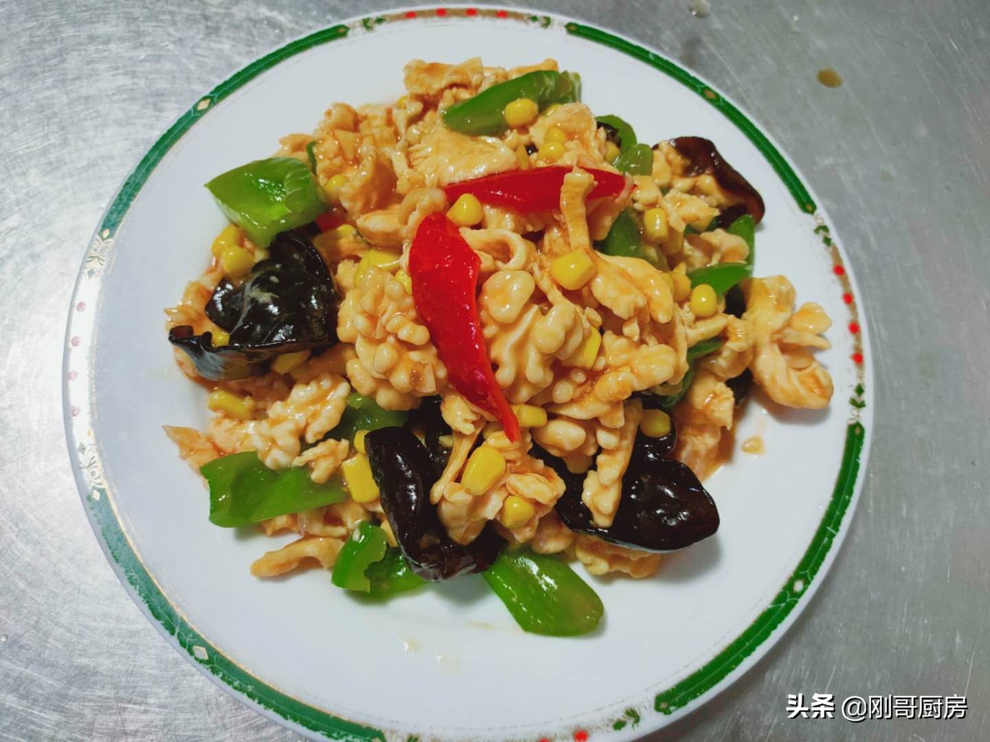 鸡胸肉这样做太香了，不加一滴油，出锅香味浓郁，连吃5天都不腻