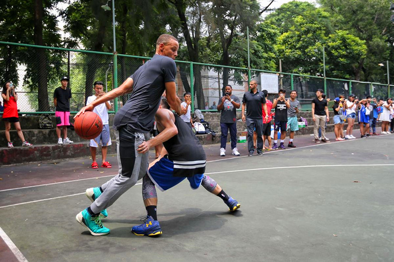 正常人为什么打不了nba(库里没有很高的天赋，奥尼尔放话：但他让普通人也能打NBA)