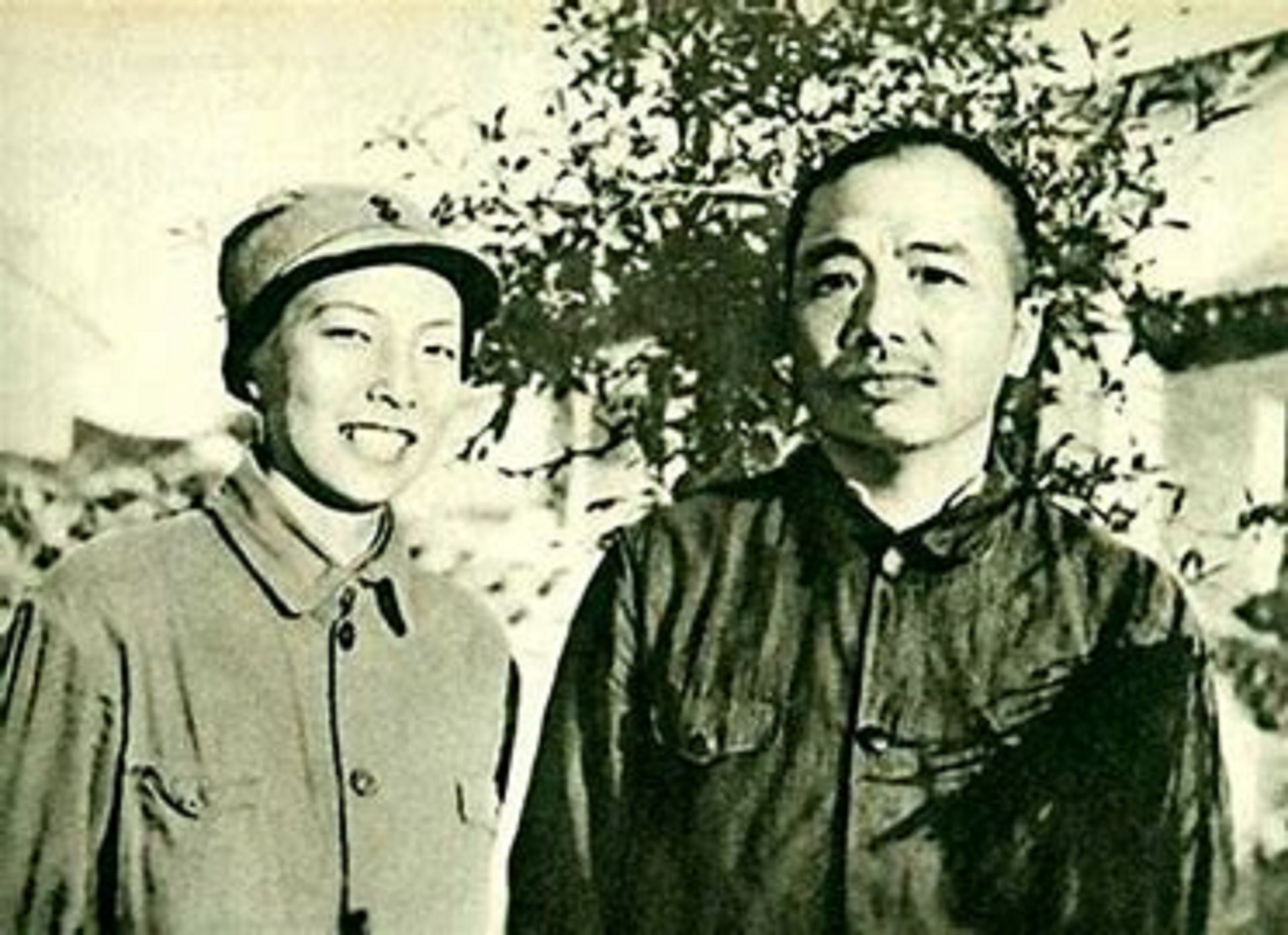 1974年，彭德怀去世，他没有子女，留下的4.8万余元都分给了谁？