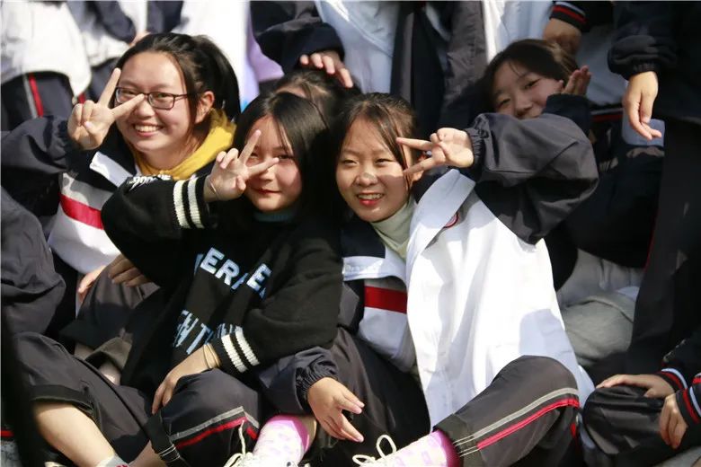 多图预警！成都天府新区职业学校第二届体育嘉年华活动顺利举行