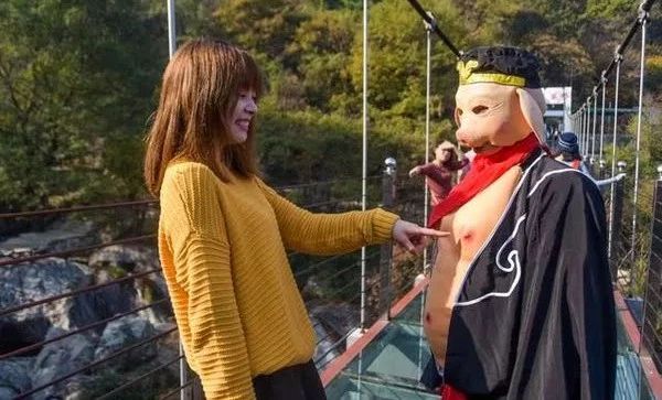 家门口小水沟摇身一变景观河！这些旅游陷阱，旅游达人都未必知道