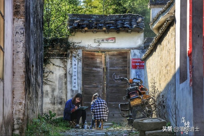 八个适合一个人去的旅行地，人少景美环境好，有机会一定要去看看