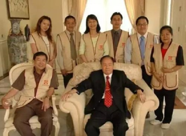 “纸巾大王”黄奕聪：19岁辍学、24岁创业，功成名就不忘报国