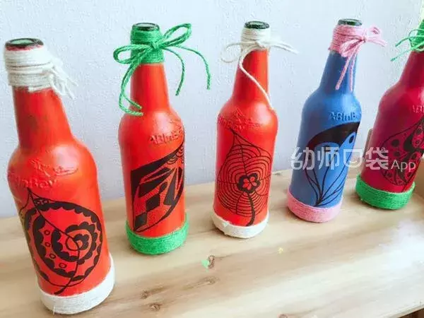 过完年废旧的纸箱、酒瓶、包装袋不要扔,可以和孩子做这些手工!
