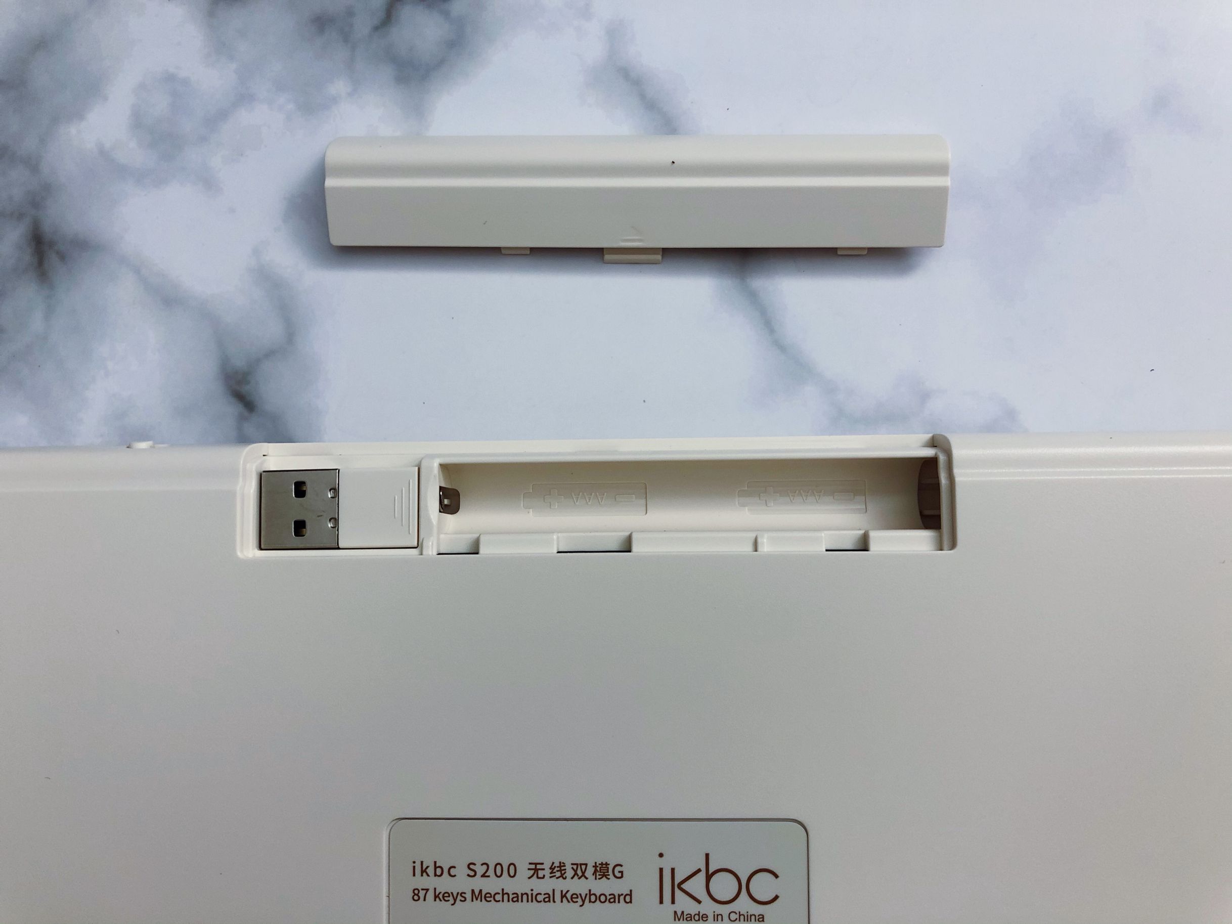 七夕送对象的最佳礼物！ikbc歌帝梵联名机械键盘：小巧、颜值高