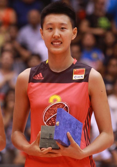 2014世界杯平均身高(2021中国女排身高TOP5，1米95张常宁仅排末席)