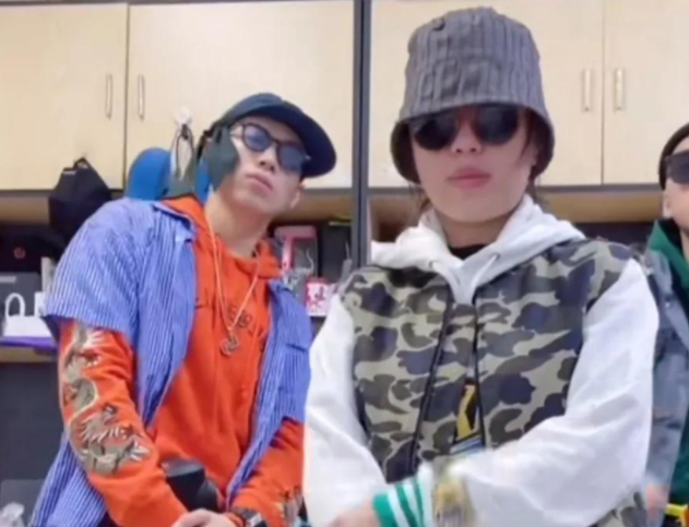 杨倩回应西海岸事件争议（知名导演批杨倩：你有点高调了！杨倩回应之后，网友喷得更狠了）