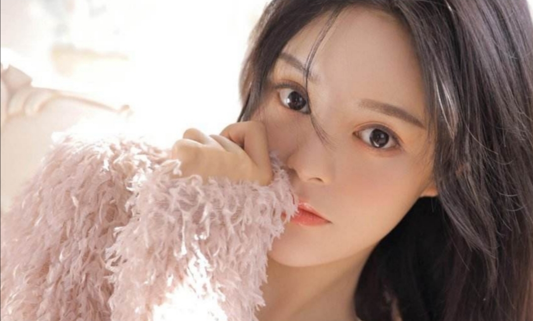 七本都市娱乐小说，欢笑泪水可以跨越时空，龙套明星演绎多彩人生