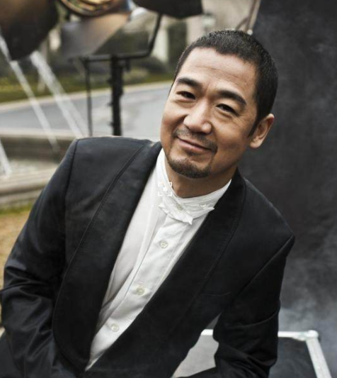 两任妻子一不改嫁一未生子，数次替儿子道歉，张国立的悲喜往事