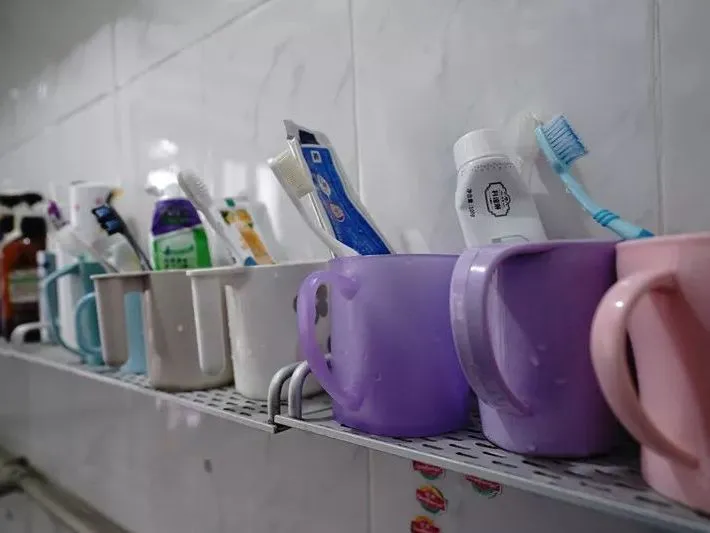 广州高中宿舍大揭秘，快来看看哪所环境最好，住得最舒服？