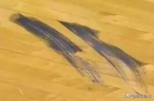 为什么nba脚趾变形（詹姆斯的拇外翻-光芒背后有多少疼痛你永远不懂）-趣拿体育