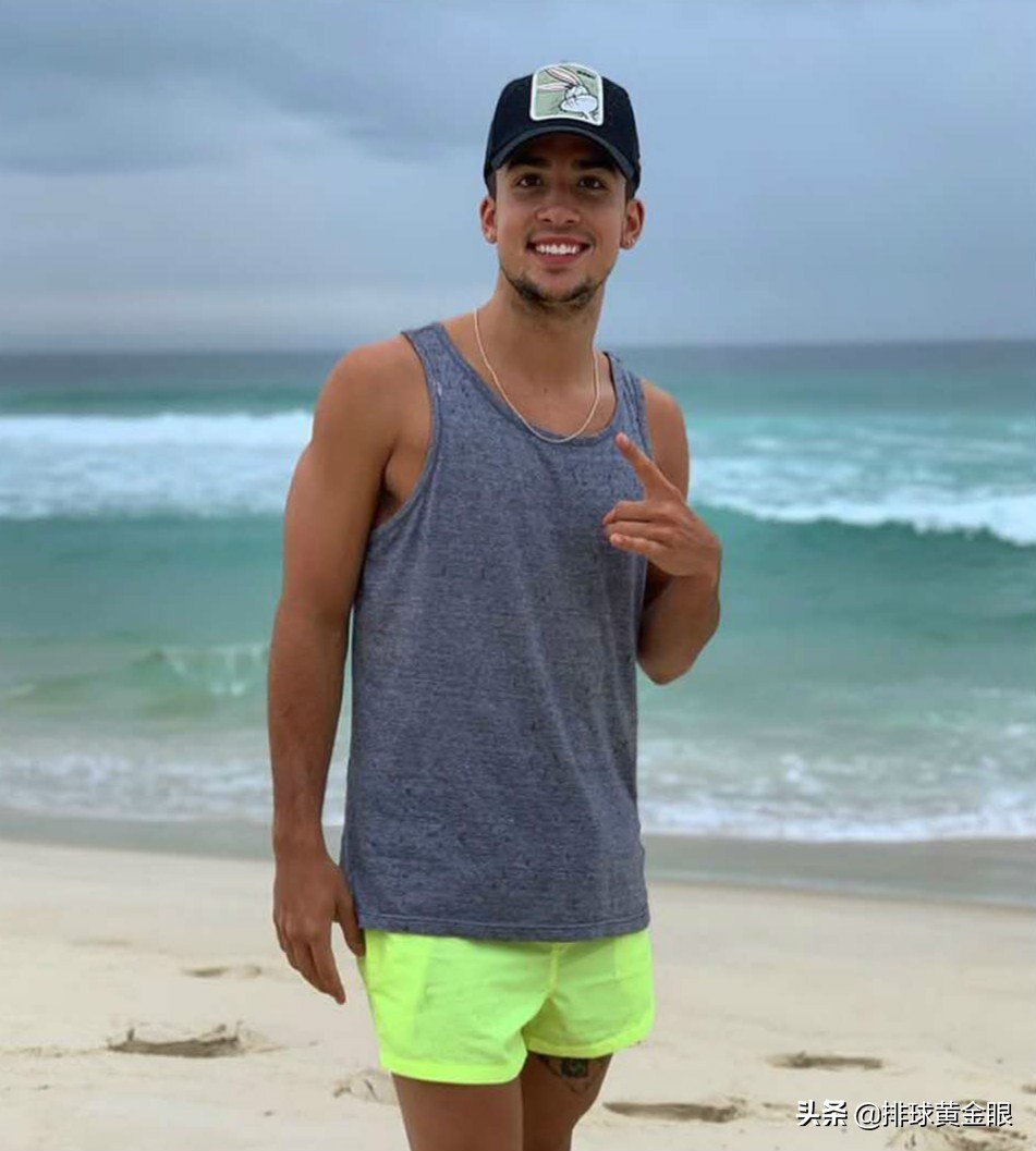 小将桑切斯表现出色(阿根廷新晋小帅哥桑切斯,堪称男排"竹下佳江"