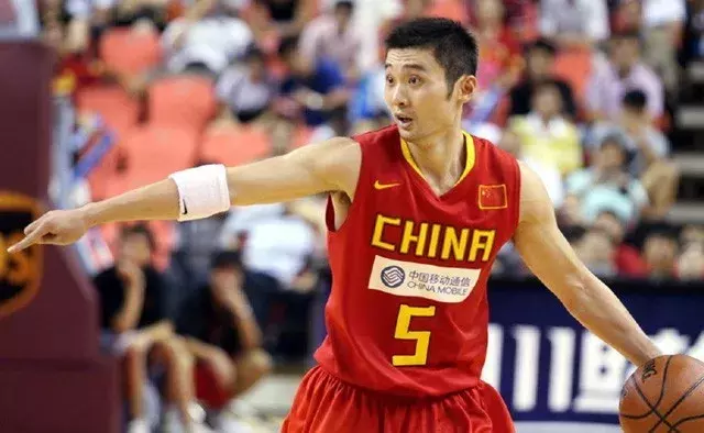 刘炜为什么没有留在nba(刘炜官宣退役，如何看待大赛总是被骂的他？苏群的说法非常中肯)