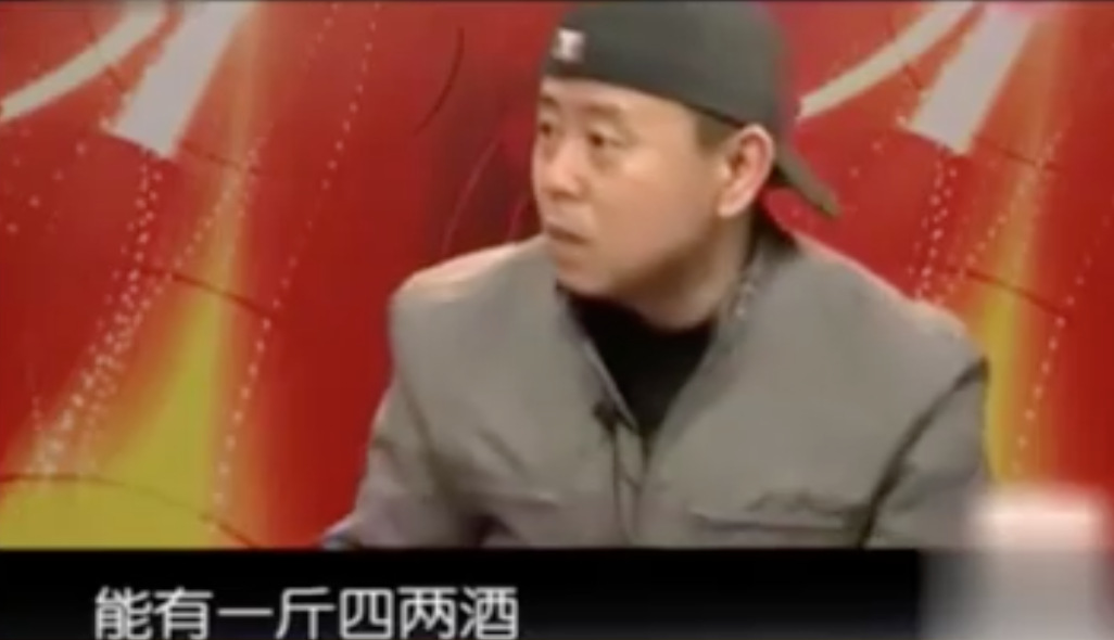 《卖拐》被砍4分钟见证兄弟情，潘长江却说与赵本山合作很可怕？