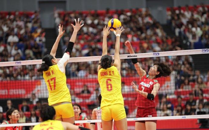 日本女排世界杯视频(五连胜！中国女排3-0完胜东道主日本队)