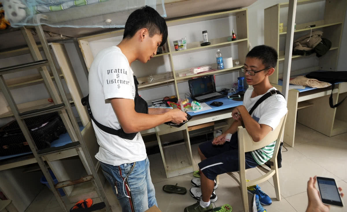 在大学，为什么越来越多的年轻人不愿谈恋爱？问题多出在这4点上