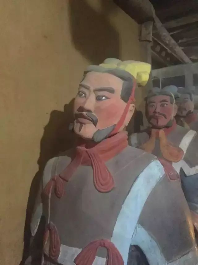 家门口小水沟摇身一变景观河！这些旅游陷阱，旅游达人都未必知道