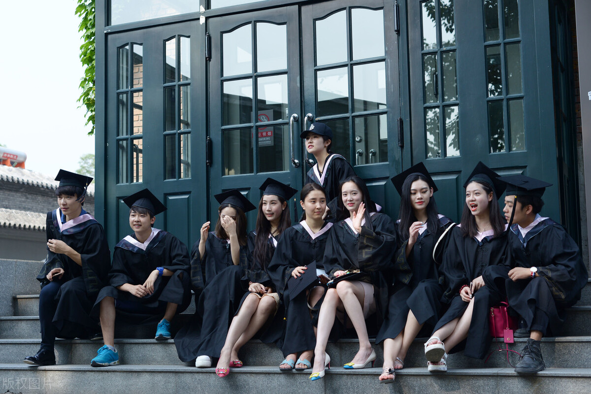 中央戏剧学院招录哪些艺考专业，2022届如何备考难度有多大呢？