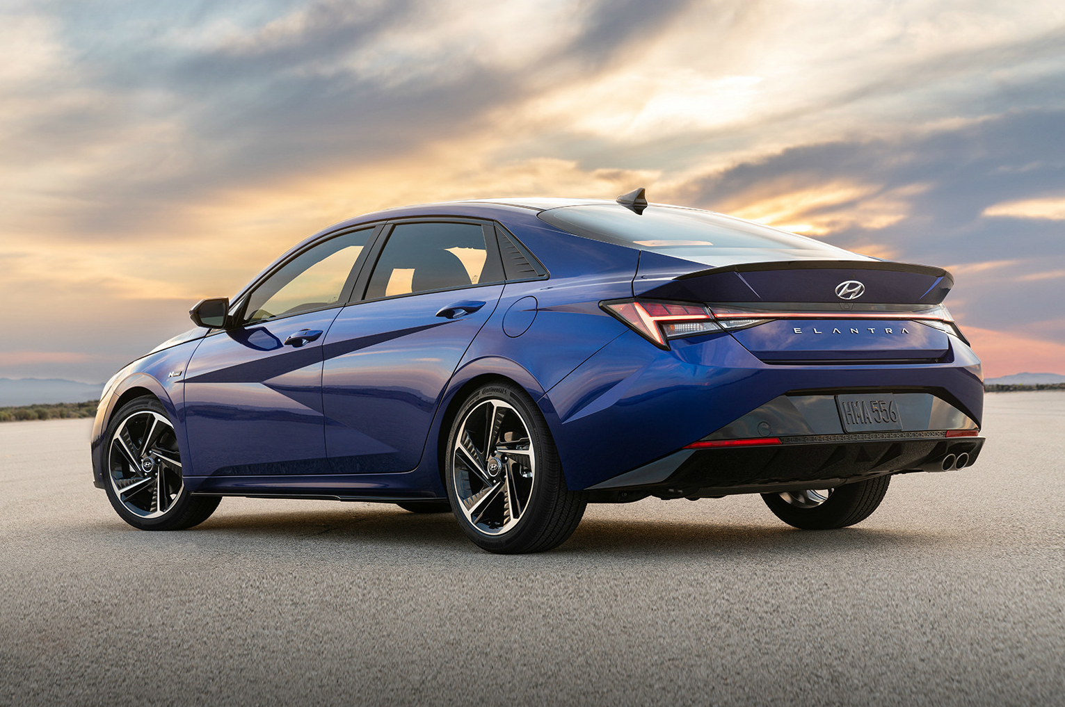 第七代现代伊兰特